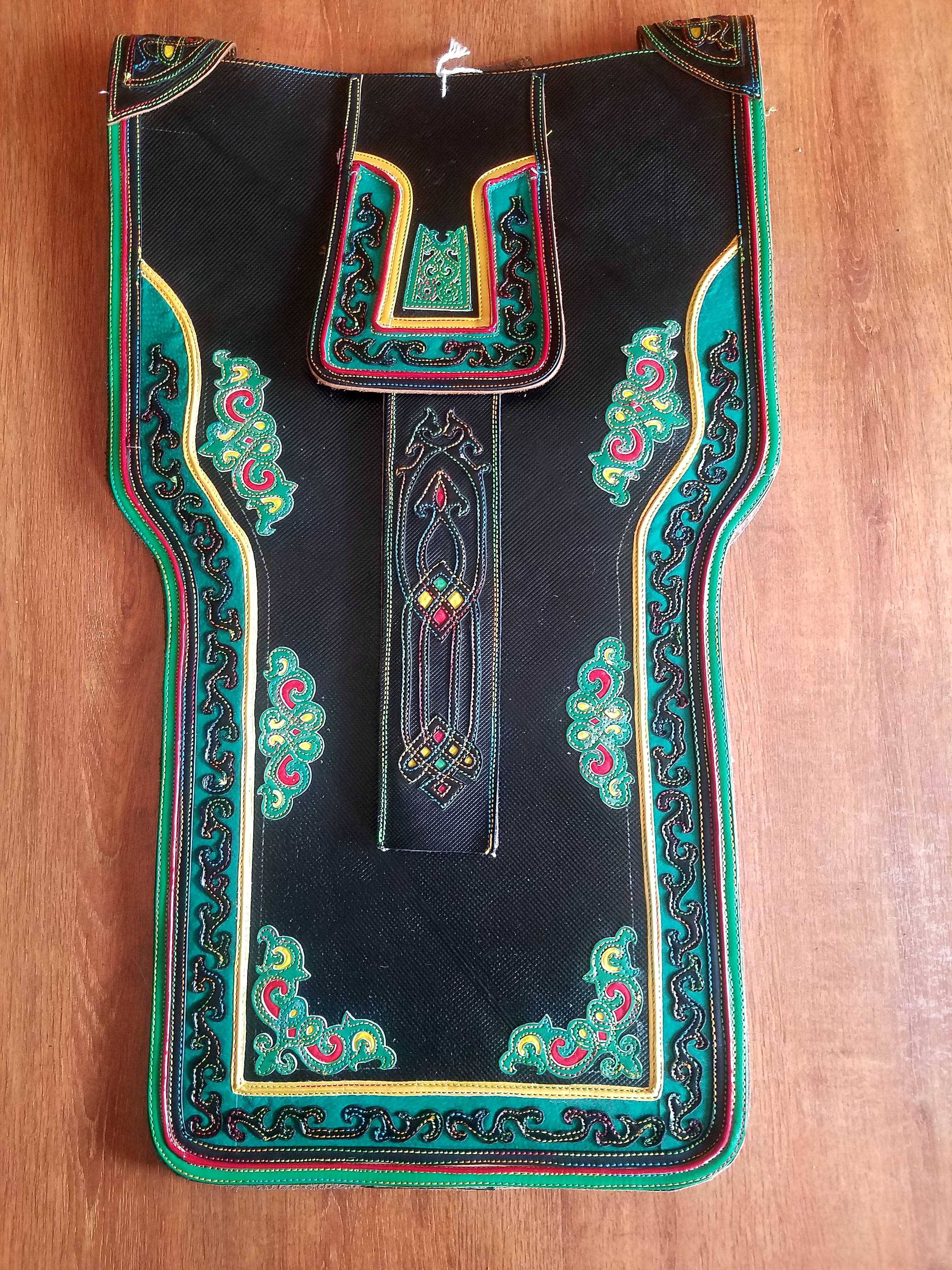 The hawk's new 2022 maces, the bouquets, the turquoises