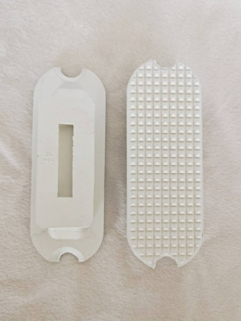 British saddle, abrasion -resistant anti -sliding rubber horse pedal cushion cushion comprehensive saddle feet pad pads puppet supplies knight equipment