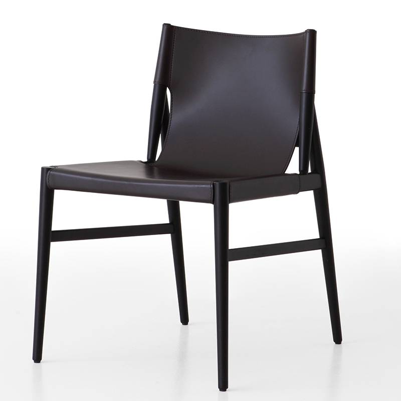 A saddle chair designer, Nordic Wood Chair Club Café, with a back chair