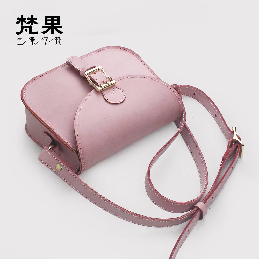 New leather saddle female bag oblique cross -shoulder bag head layer cowhide women's bag fresh youth bag wild bag