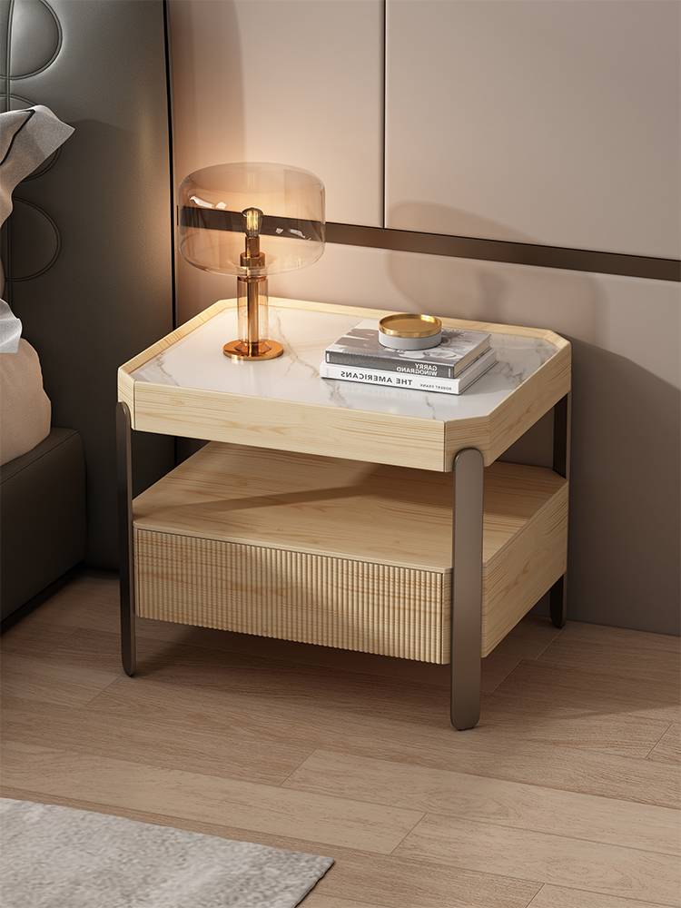 Italian 2024 new saddle leather rock board solid wood bedside cabinet simple modern mini creative high -end small storage cabinet