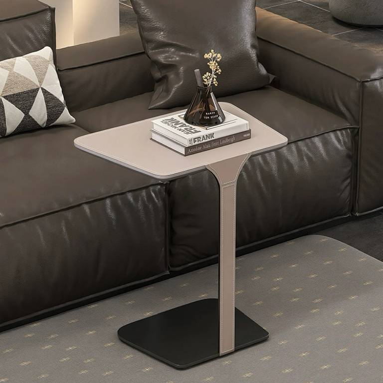 Italian light luxury saddling leather creative iron, simple and high -level sense can move the side of the coffee table square art table
