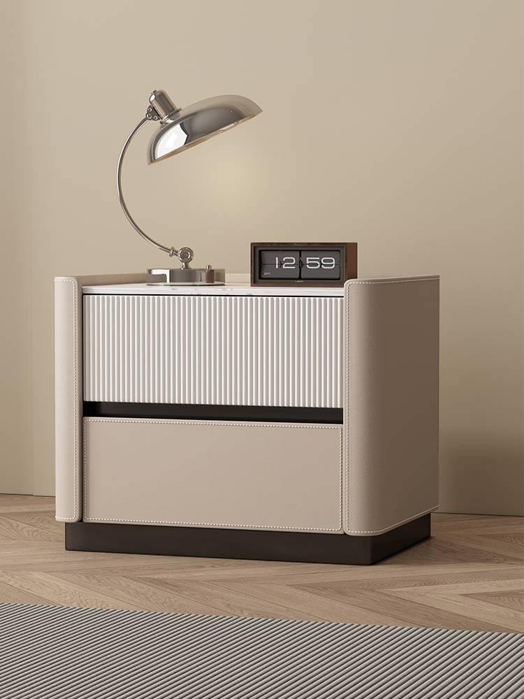 The graft is a modern, simple, light luxurious slab full of idiosyncratic, red, small bedroom bedside cabinet