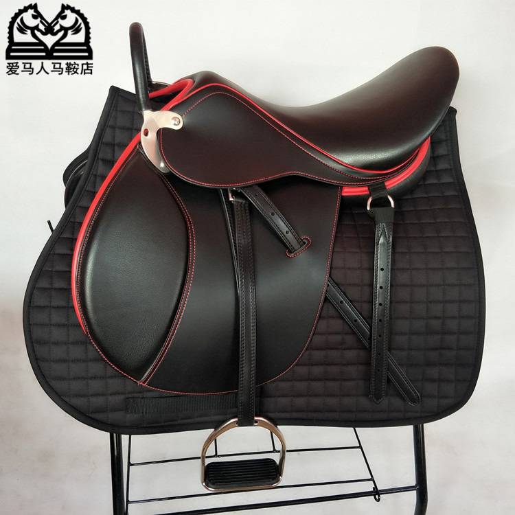 Red strips of horses with a full belly belt