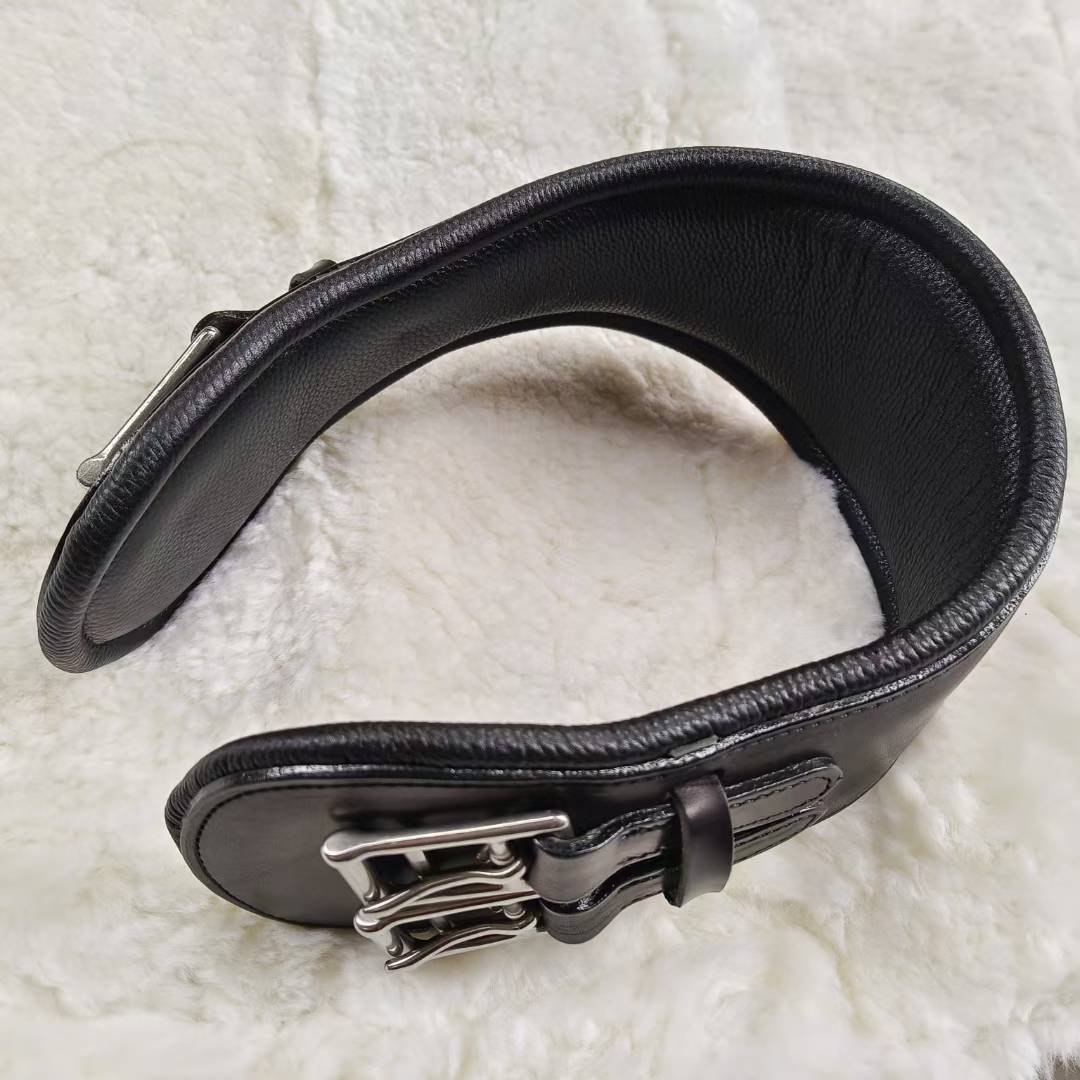 All -leather dance ribbon British saddle belt hormone ride riding horse horses stainless steel buttons 