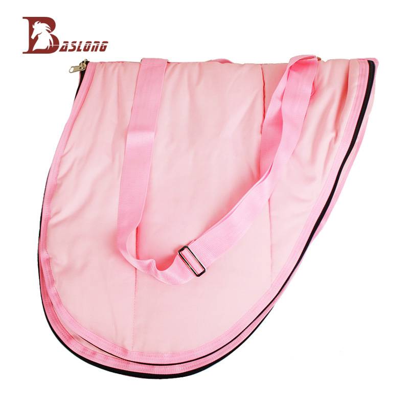 A horse's horse, a multi-purpose saddle and zipper chain closed to dust-comfort-proof saddle bag