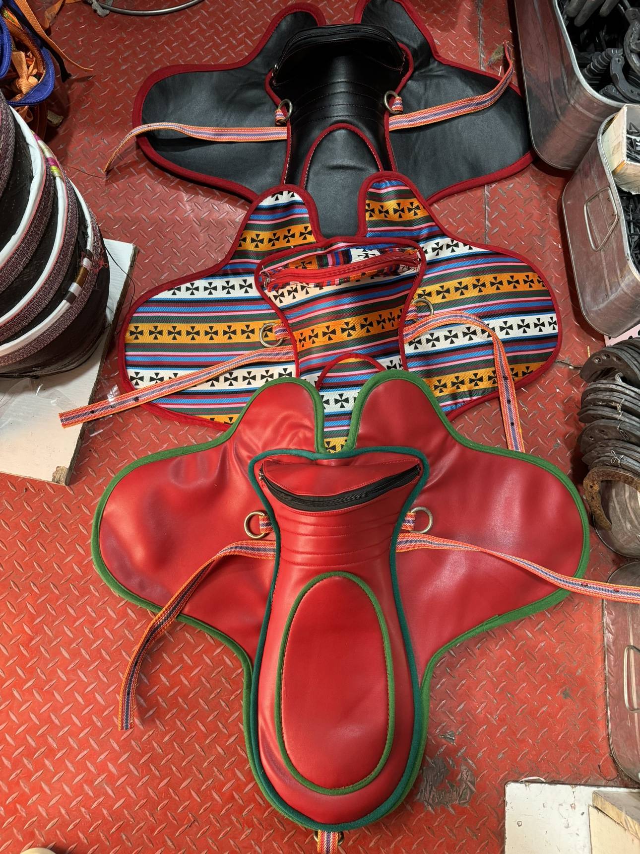 A horse's horse's horse's horse's saddle is so fast and so light that it's full of horse's back and bones
