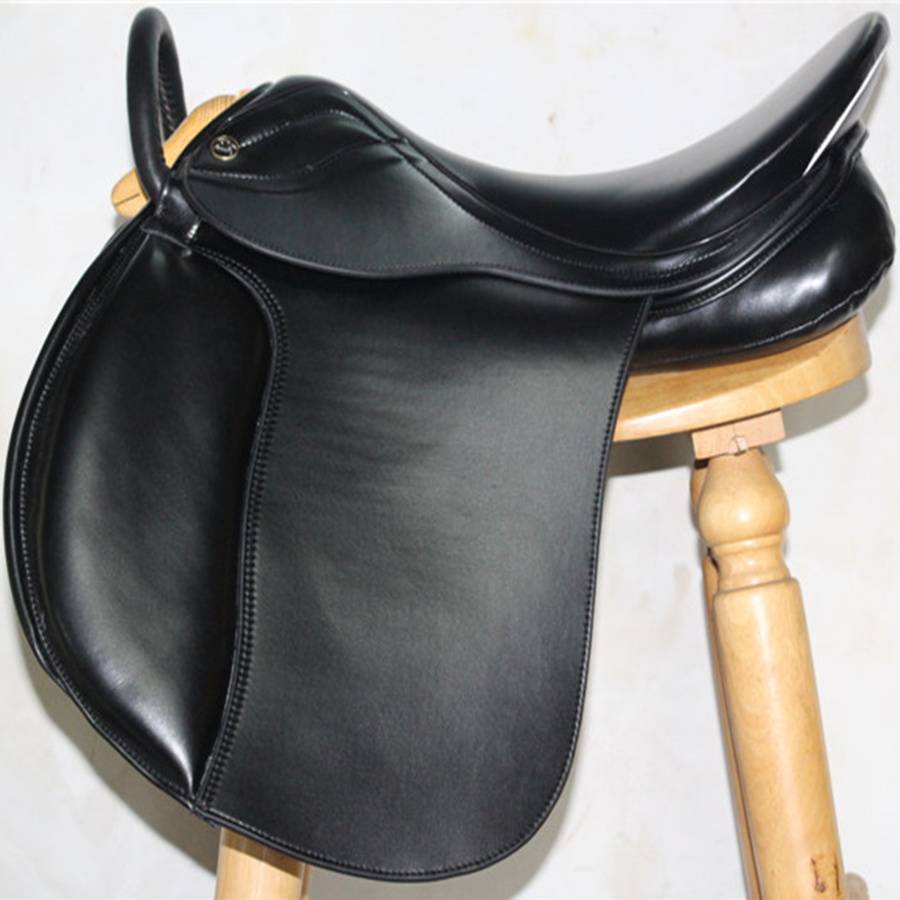 THE STABLES TRAIN THE SADDLES, THE SADDLES, THE PVC SADDLES, THE ECONOMIC SADDLES, THE HORSES