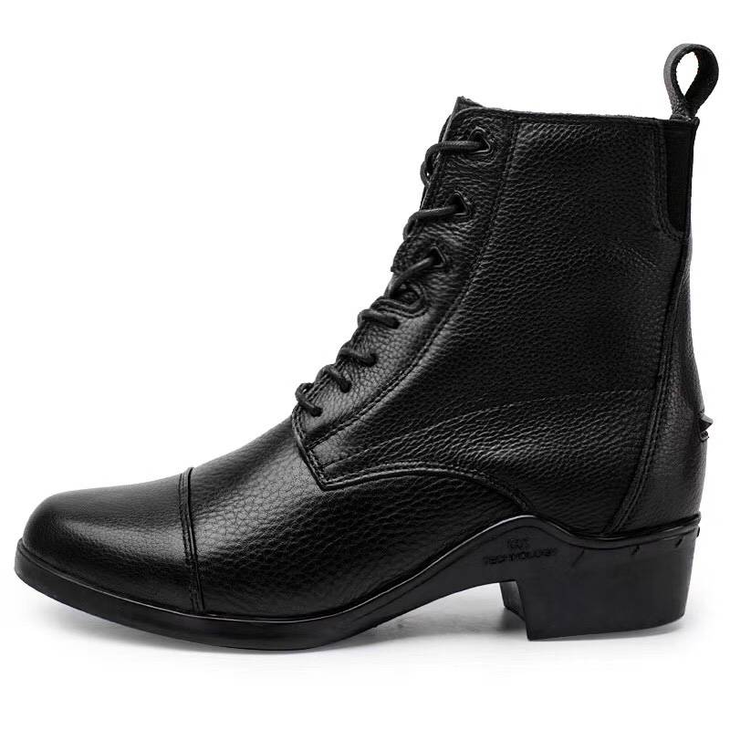 ♪ French brand assures the face of british boots ♪