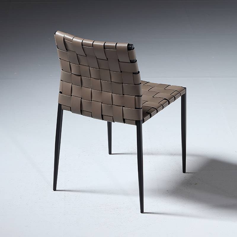 Italian restaurant household saddle leather dining chair regeneration leather woven back chair designer light luxury high -end saddle chairs