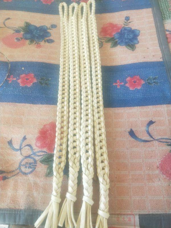 Inner Mongolia old leather craftsman handmade pure leather belly belt root horse rafters accessories a pair of saddling horses