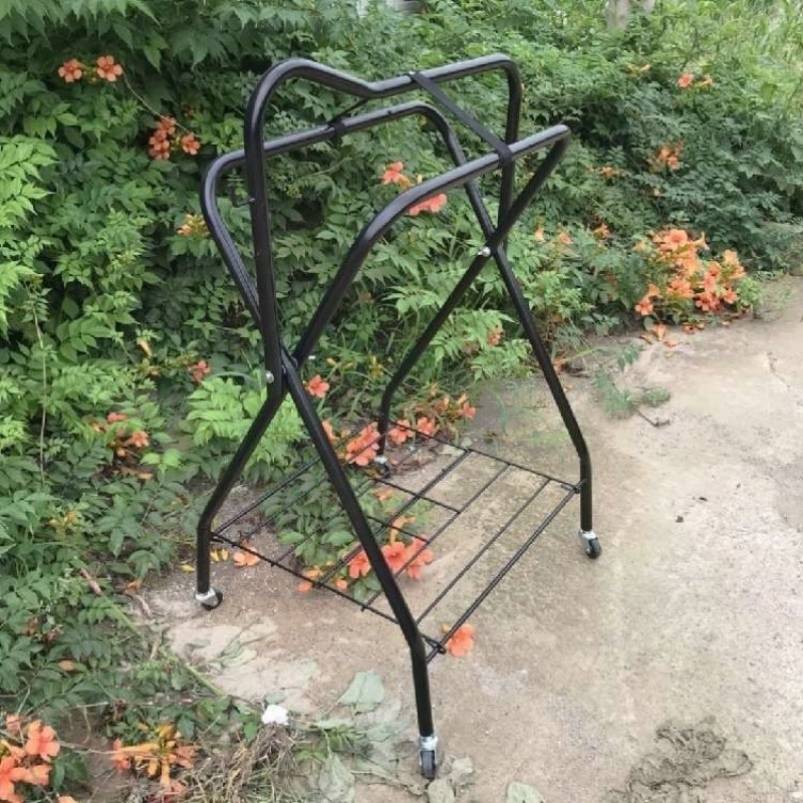 SADDLELESS-D23