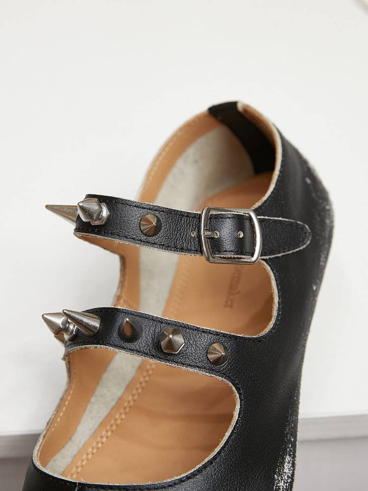 Star shoemaker split toe shoe women's tabi as old willow nail personality pork trotter shoes Maryzhen pork feet shoes female
