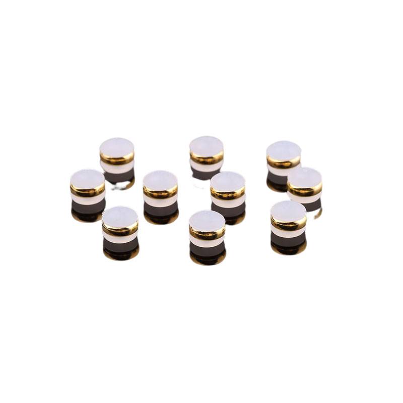 After the silicone ear blocked, the 18K gold -ear stuffed ear hat is super tightly gold -plated anti -slip blocked accessories