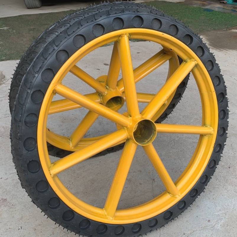 It's 18 inches of solid wheels