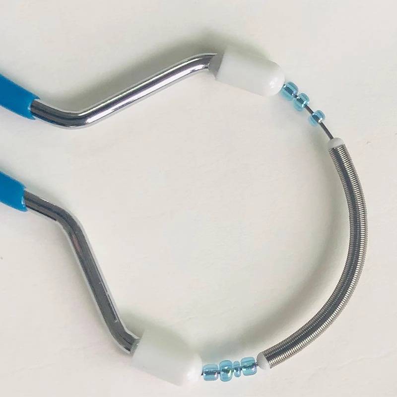 Turning face hair removal device removed facial wool lip hair roll hair removal beard face face sweat leg hair removal