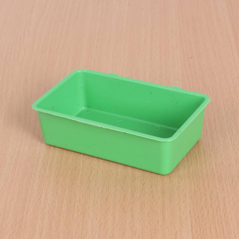 Simple rectangular bathing basin
