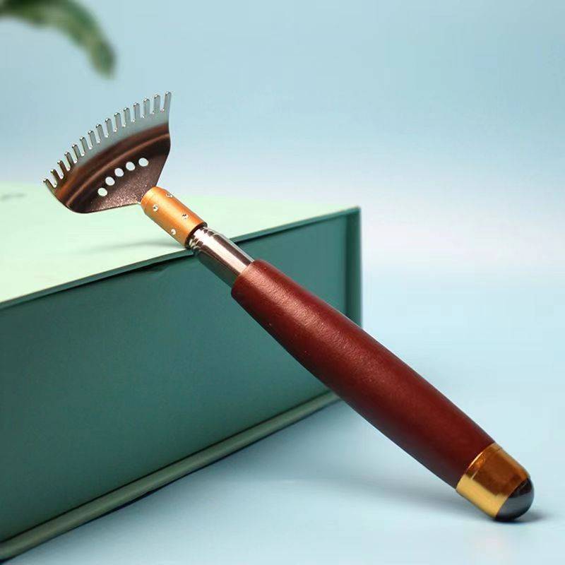 Oak handle grabbing artifact does not want people to multi -functional telescopic grabbing, roller, massage, scratching old man music