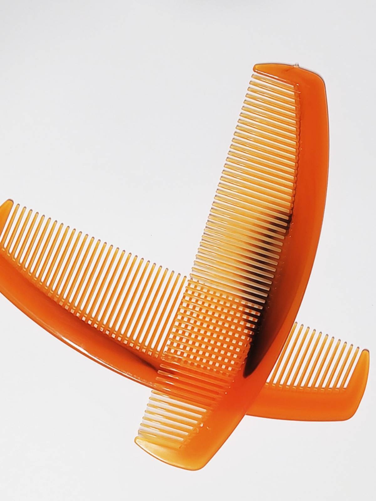 Crescent combing large 20cm beef tendon comb, constantly massage the hair combed hair combed scalp, hair combed