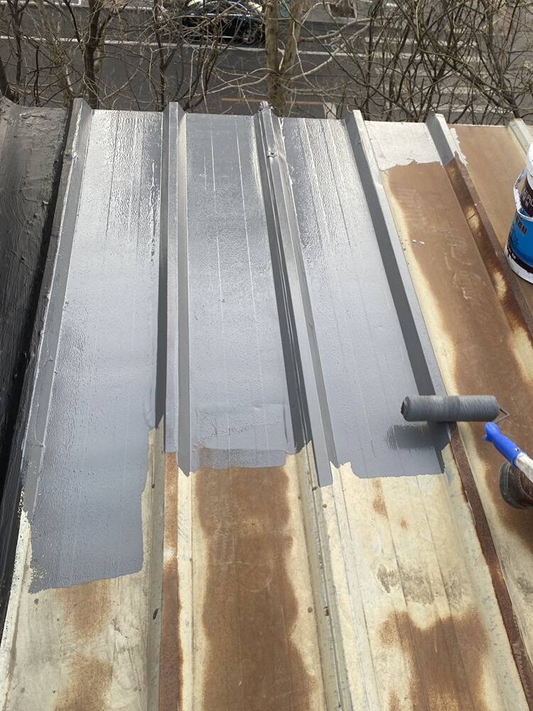 Rusty converters are exempted from retrofitting of iron-gate bars for the retrofitting of Rusty Painted Steel