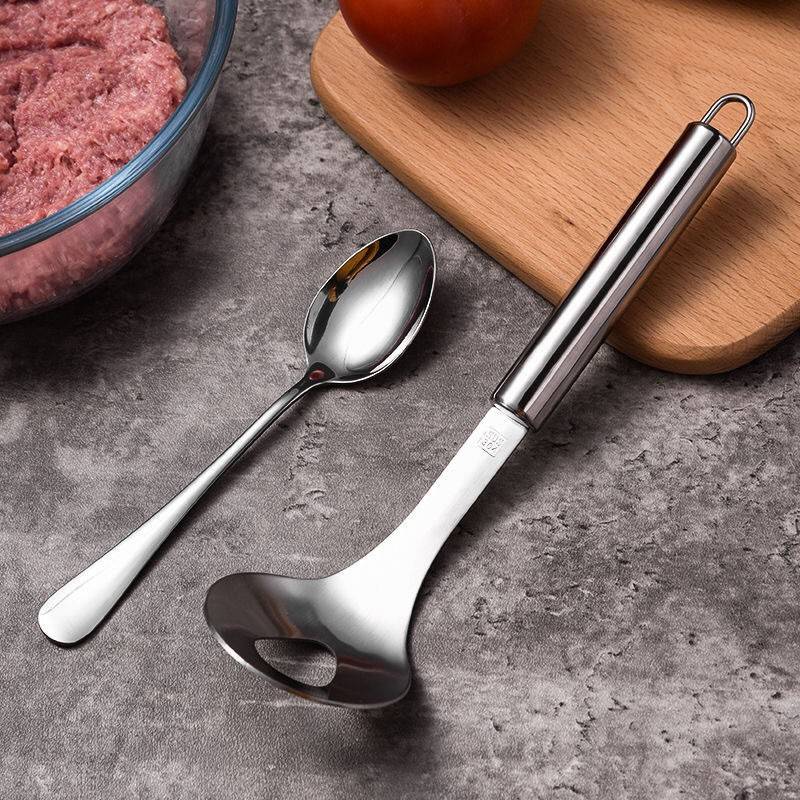 Stainless steel meatball + spoon