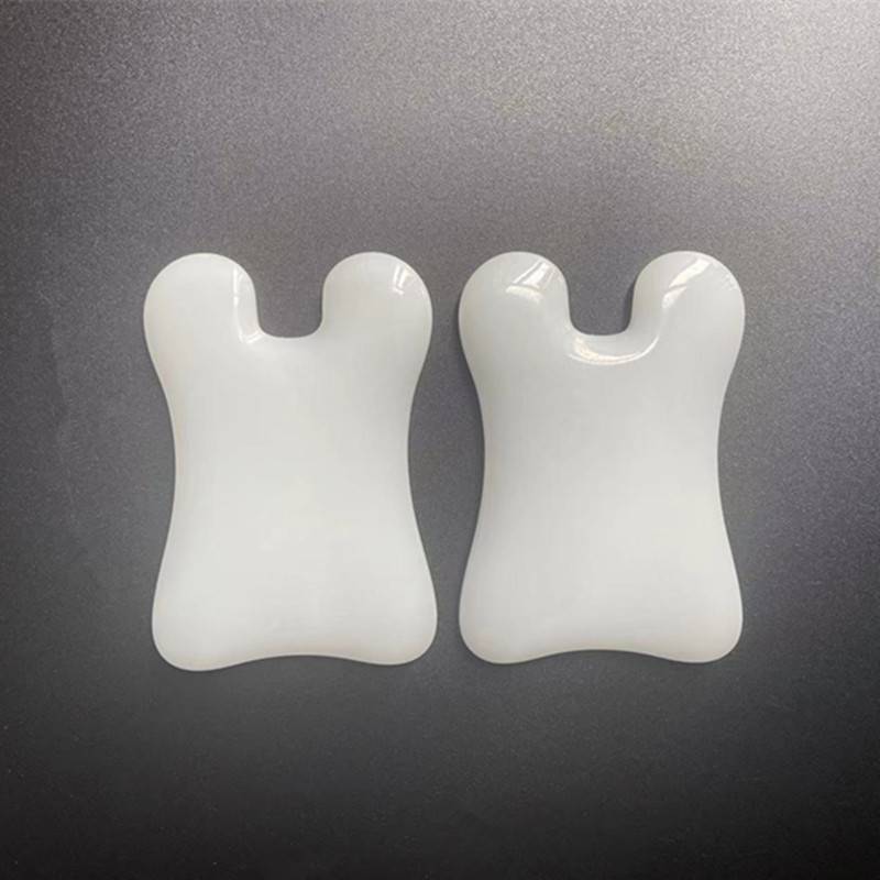 Two pieces of white jade