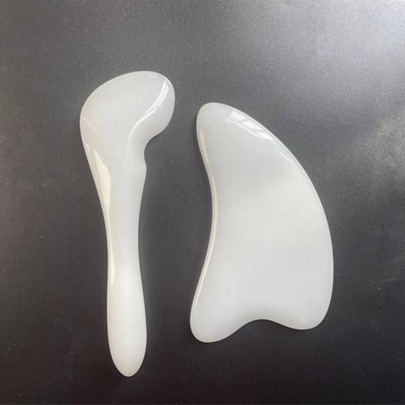 White Jade Dolphins and White Jade's big eyes