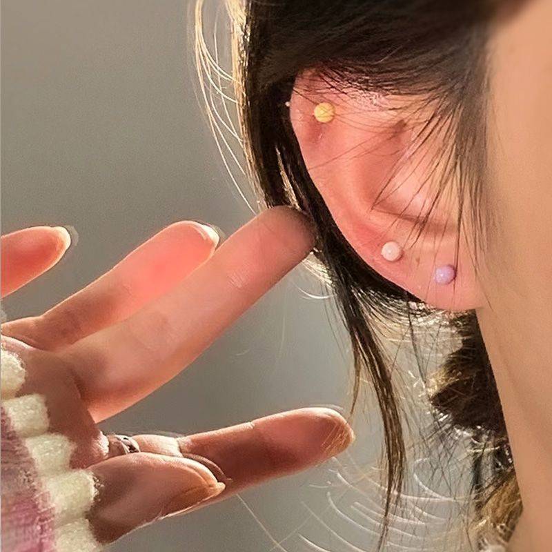 Biological porcelain earrings nourish ear piano, anti -blocking needle, female simple ear needle, small ear stick, sleeping free ear decoration ceramic ear decoration