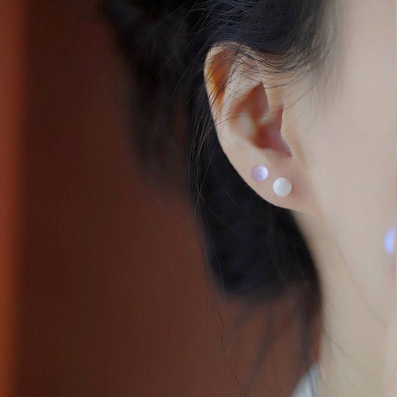 Biological porcelain earrings nourish ear piano, anti -blocking needle, female simple ear needle, small ear stick, sleeping free ear decoration ceramic ear decoration