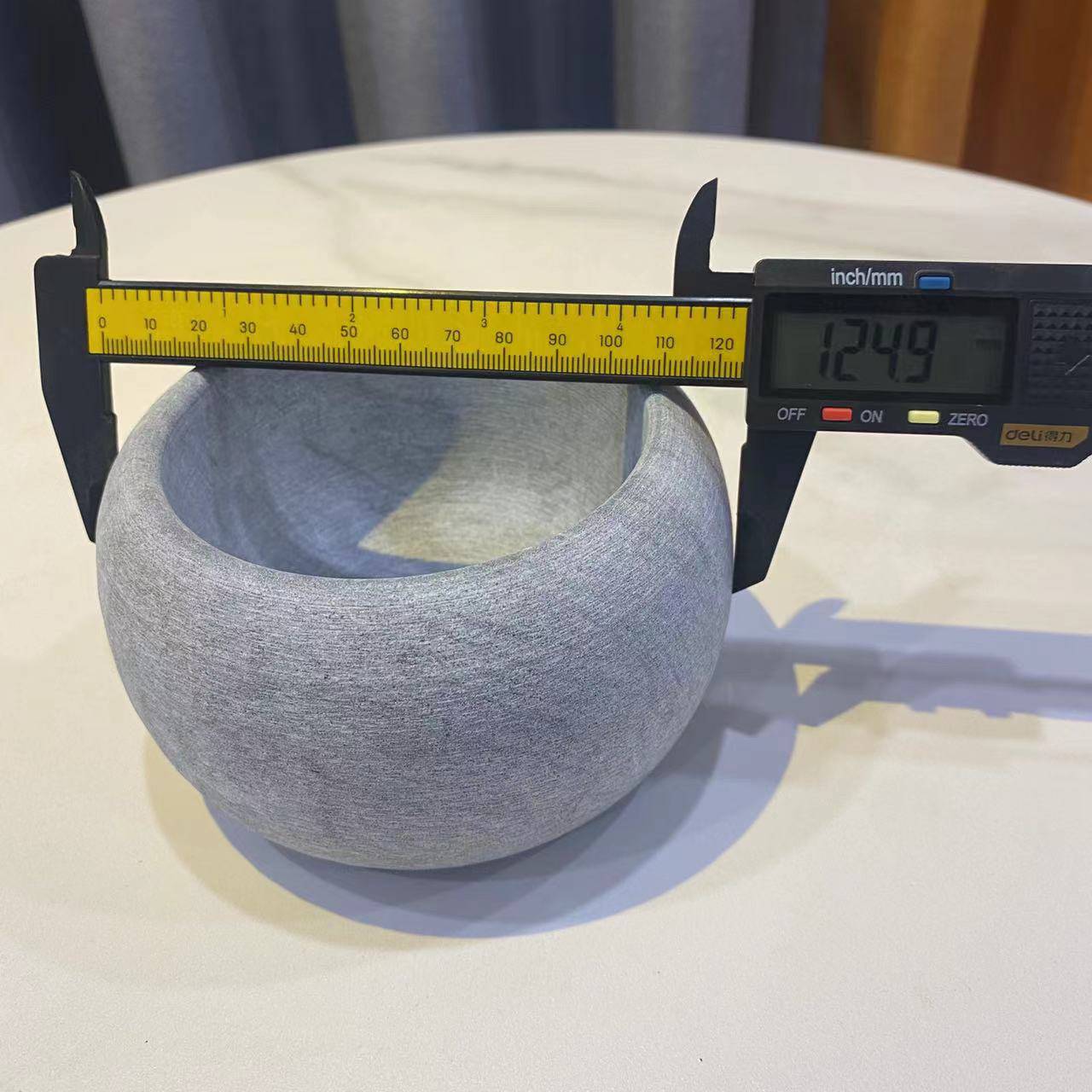 A big bowl of stone without a hammer