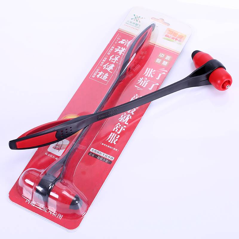 Magnetic ball massage hammer