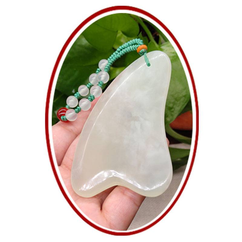 Pocket and pearl chain