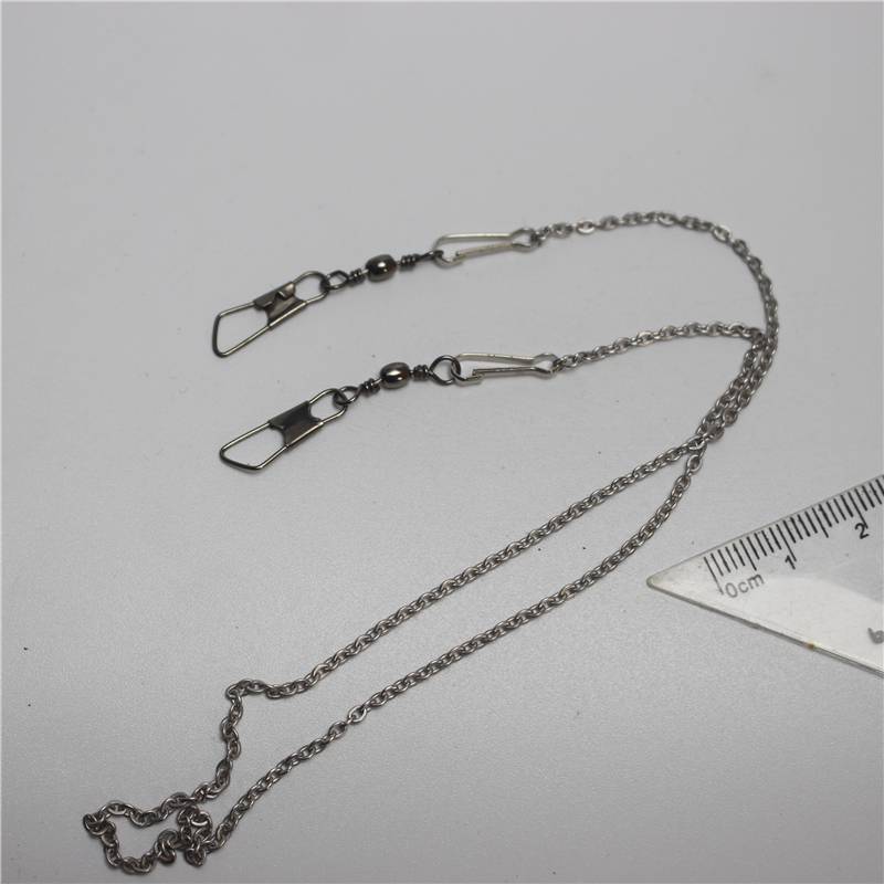20 centimeters of seamless welding chains
