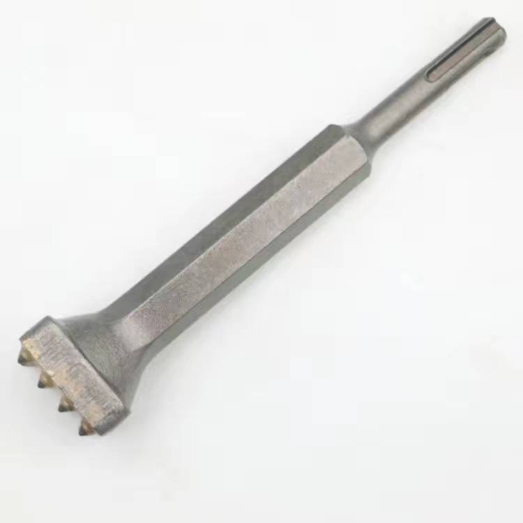 Round handle combined with a hammer of 16