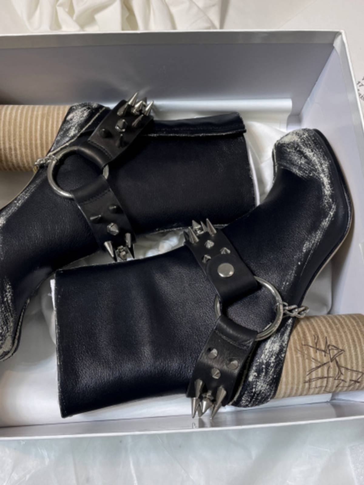 Be the old Magra Rivet Punk Tabi Tabi Smart Shoes Metal Chain Female Horses Horses Horses Jagper, Lamb Gome