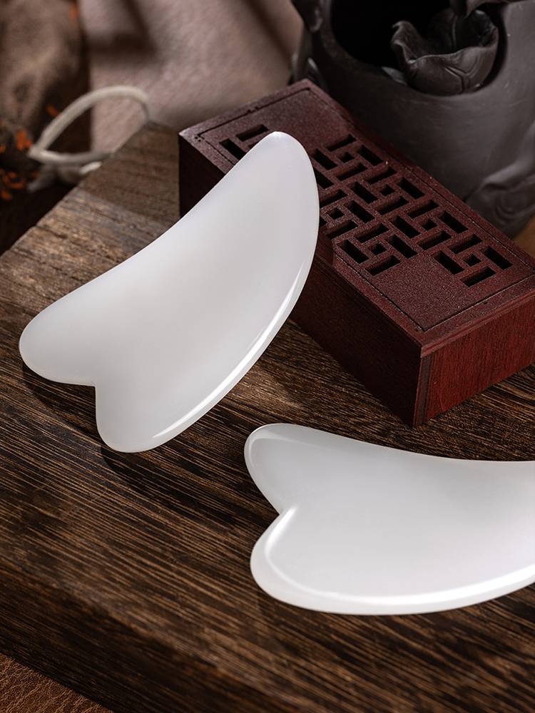 Natural Nanyang Baiyu Stone scraping board facial beauty scraper female tiring tighter dialing massage films The whole body is common