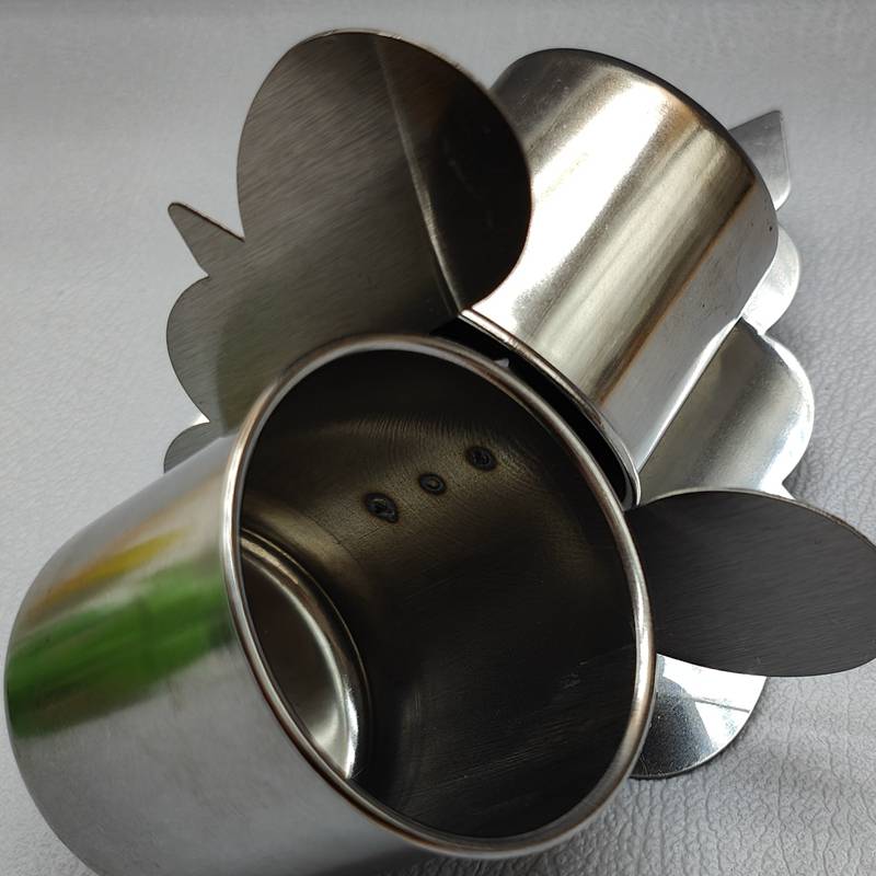 Bailing cage stainless steel bowl food bowl, bird cage accessories, bird cage accessories, water bottle water can