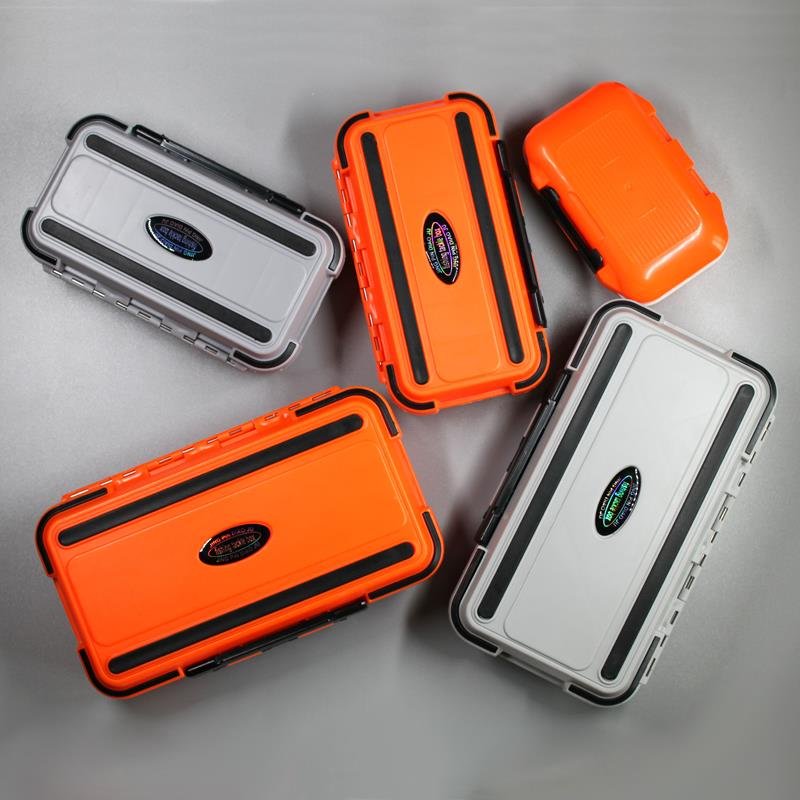 I've got a pack of gill-fishing gears with little fishing gear