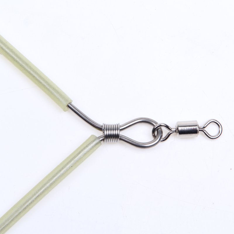 Fork set for fishing gear in the open-sea-sun oil tributary fork in the sea