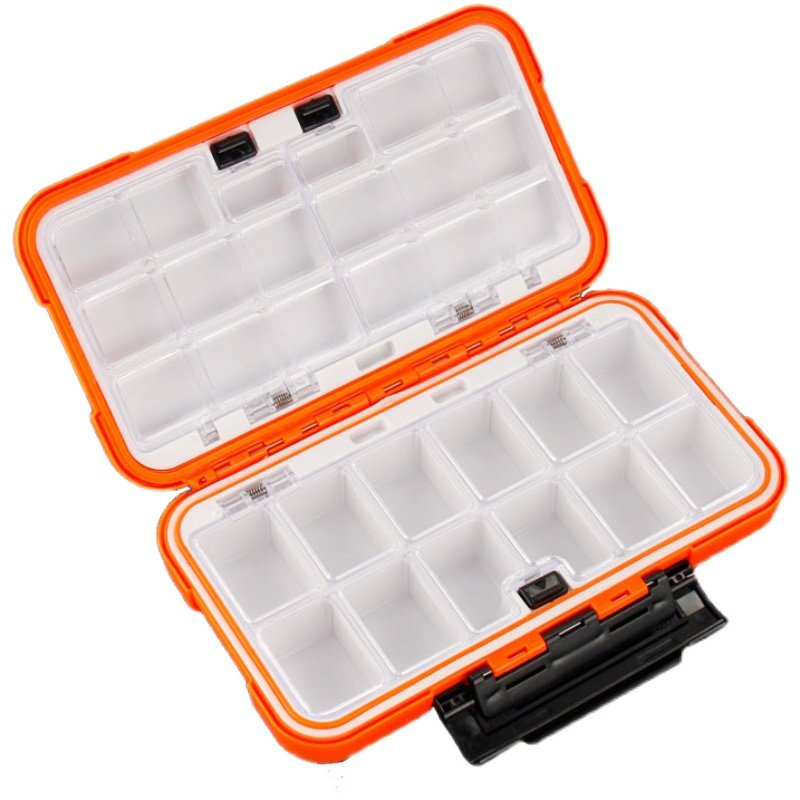 The gear kit Luya was equipped with a double-coated hook and a fake bait box for the tool, and the fishing gear box was packed