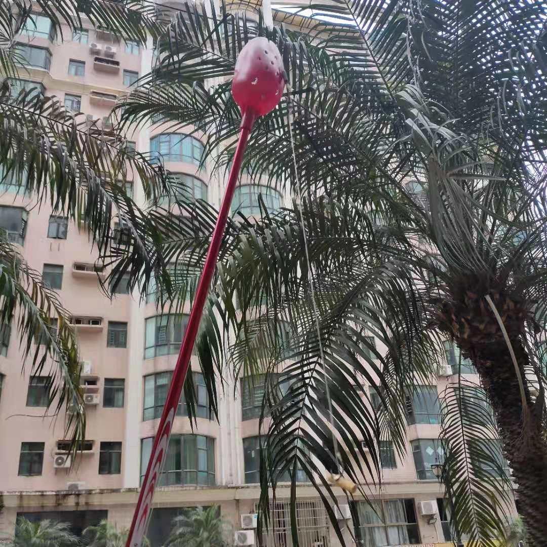 Pumping fish with a non-sink-coated carbon-based super-light gear fittings
