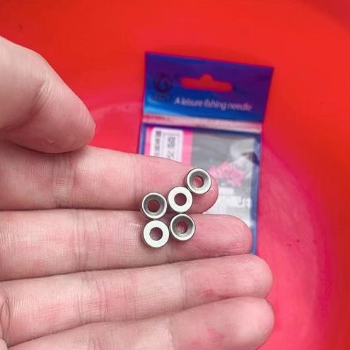 Quick fishing for bottom lead to drift with heavy tungsten lead mud