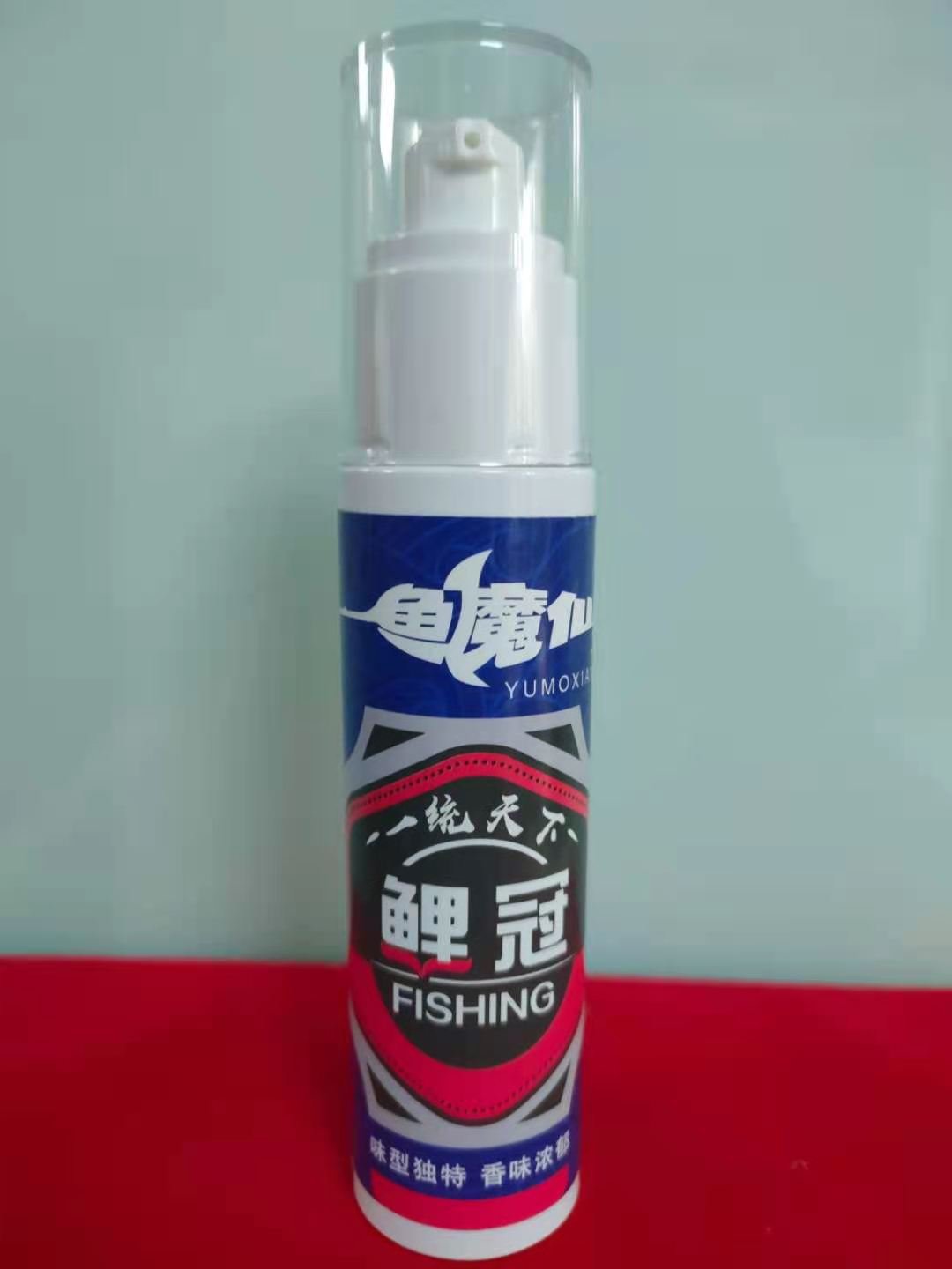 The Fish Fairy is the one who races for a carp-cap black pit
