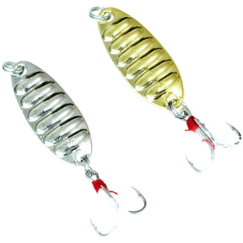 The flat-fisted vermin lujah, with three pairs of fake bait feathers, with a wave-sized horse mouth blood-sucking bait