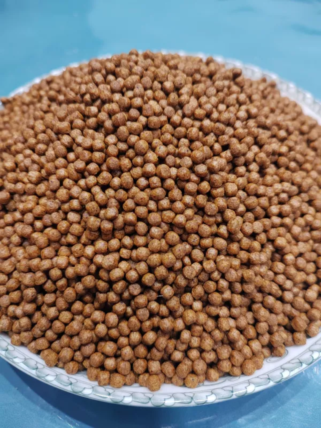Black pit carp baits, high-protein poach particles, chowfish, old skating fish, skating fish