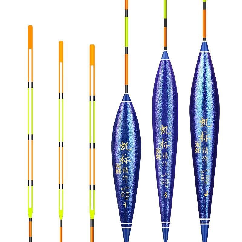 Skinny-floating nanomite with thick tails full of near-sighted, shallow-fished fish