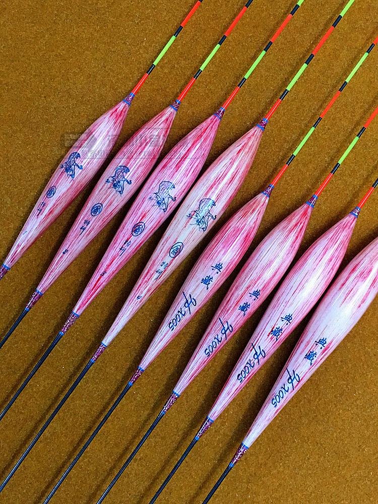 LITTLE GOLD FLOATS WITH A LIMITED COLLECTION OF X05 BLOOD