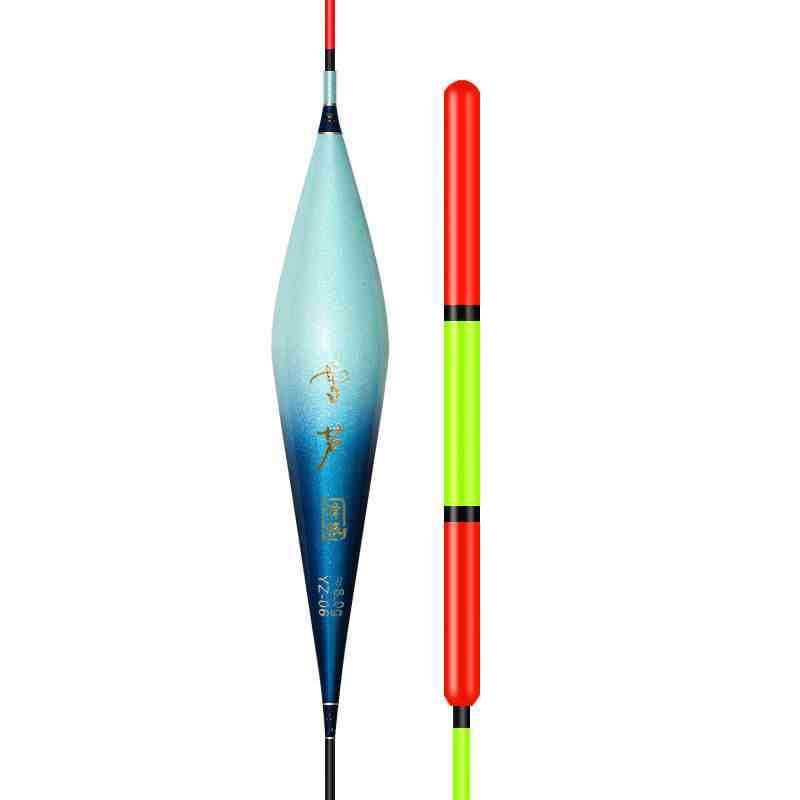 Snowfish floats with a thick tail and a sharp, sharp hand rod