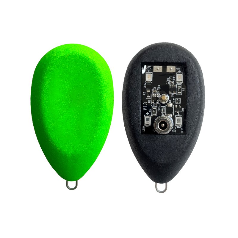 The new one can see the high-light no-light anchor hooks for the floating and night anchors