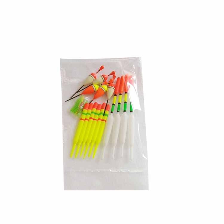 A new supply of plastic fish to float with high-profile fishing gear and floating fish to fish and fish cats